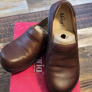 Alegria Men's Brown Slip-On Shoes